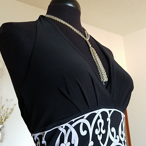 White House Black Market maxi dress - Picture 3 of 7